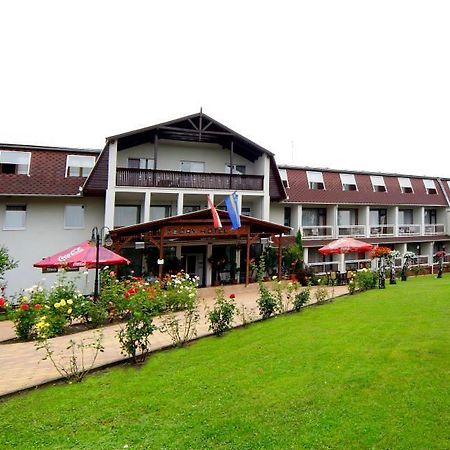 Zsóry Hotel Zen&Spa Mezőkövesd Exterior foto